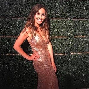 Meet your Posher, Crystal